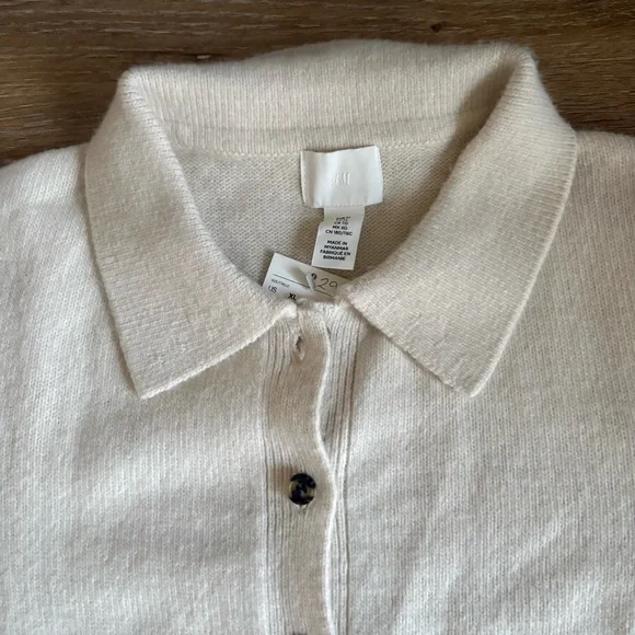 H&M Short Sleeved Cardigan with Collar - Picture 5 of 8